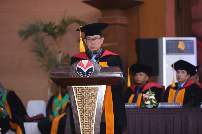 Menakar Urgensi Evaluasi Kurikulum: Jantung Pendidikan yang Harus Terus Berdetak