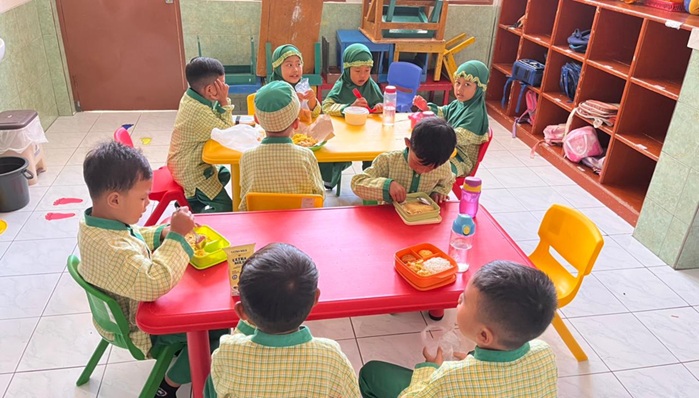 Perkuat Teori dan Praktik, Mahasiswa Magister PAUD UPI Observasi Lapangan di TK Kota Bandung
