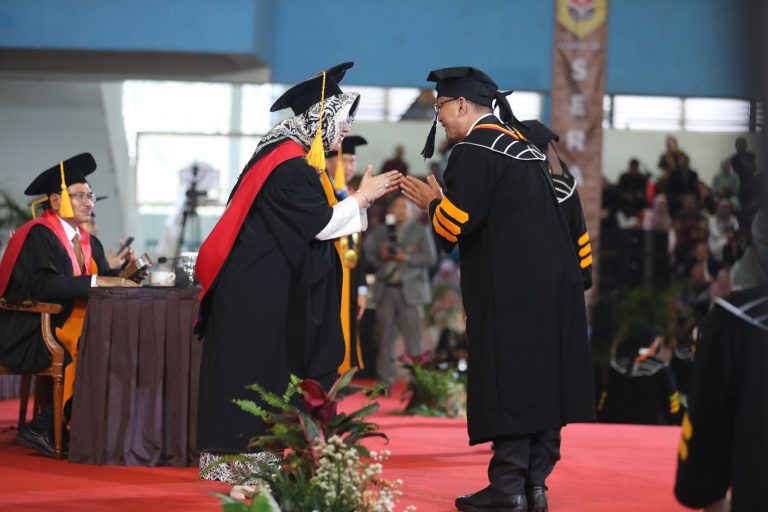UPI Tekankan Integritas dan Human Intelligence pada Wisudawan