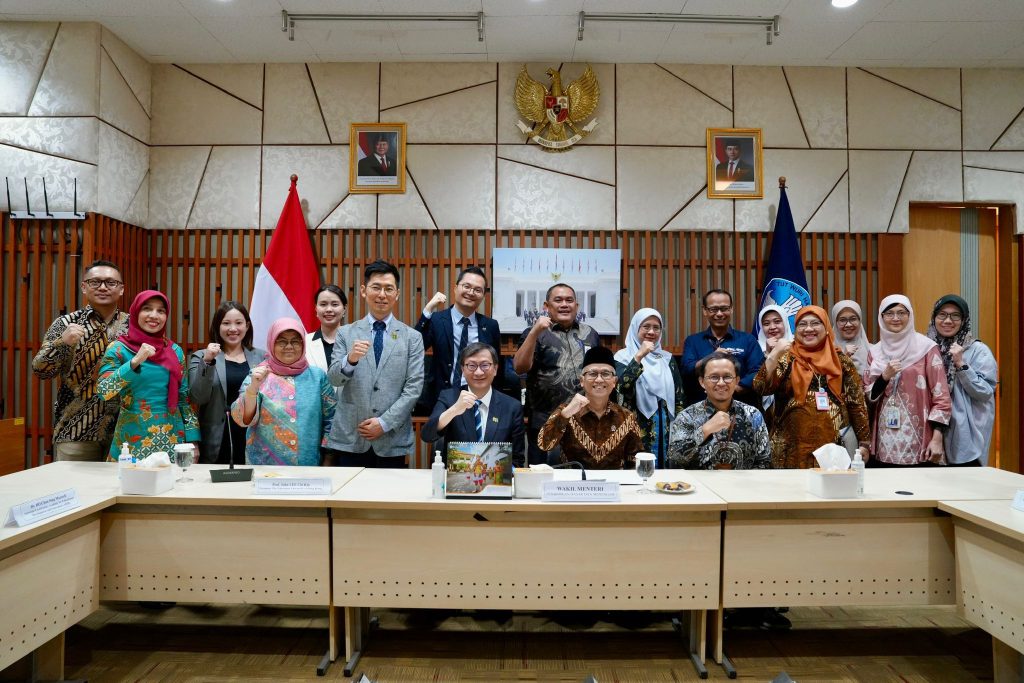 Gandeng Kampus Top Hong Kong, UPI Temui Wamen Dikdasmen Guna Dirikan ‘Joint Center’ Bahasa Inggris
