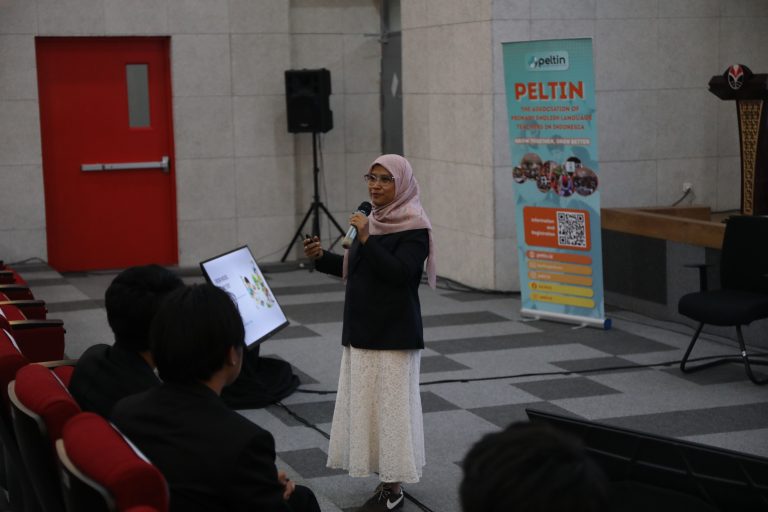 Bahasa Inggris Jadi Jembatan Budaya ke Dunia Global, Ini Pandangan Kepala Balai Bahasa UPI