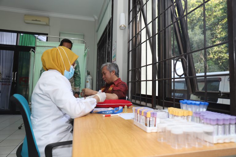 UPI Dorong Kesehatan Prima Pimpinan dan Perluas Akses Layanan Kesehatan bagi Mahasiswa