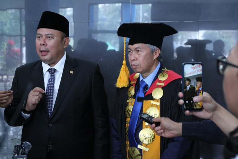 Wakil Ketua DPR RI di MOKAKU UPI: Menjadi Guru adalah Bentuk Bela Negara