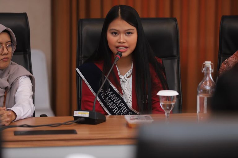 Biayai Kuliah dari Kerja Lepas, Nabila Siap Ikuti Pertukaran Pelajar ke Jepang