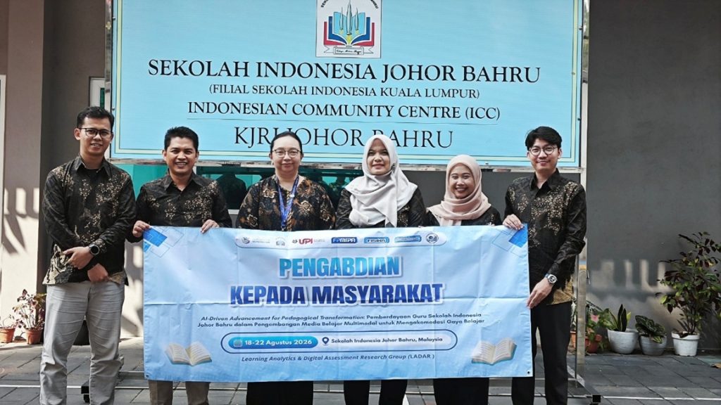 Grup Riset LADAR UPI Gelar PkM Luar Negeri di Malaysia, Latih Guru SIJB Buat Media Ajar Berbasis AI