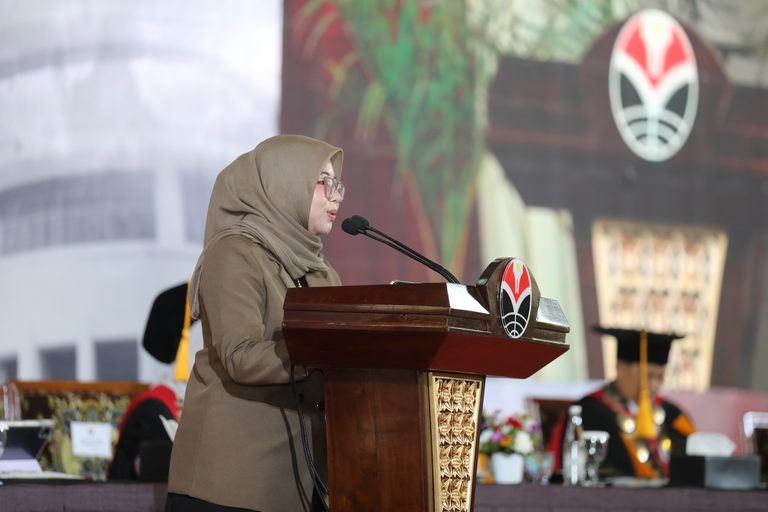Dari Ruang Tamu ke Pabrik, Kisah Alumni UPI Firda Khaerunnisa Merintis Bisnis Sejak Kuliah