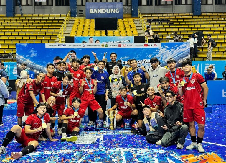 Tim Futsal Putra UPI Juara Piala by.U 2026 Bandung Series