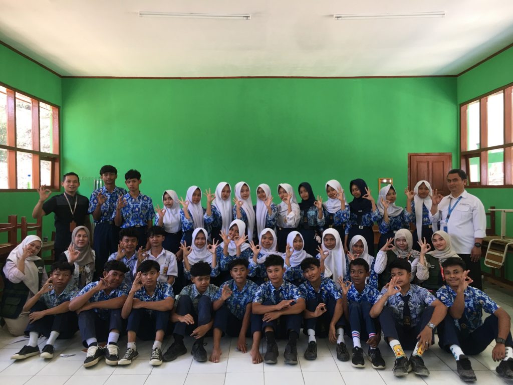 Mahasiswa Gizi UPI Tingkatkan Pengetahuan Remaja Melalui Edukasi Genre Sehat Di SMPN 2 Jatigede