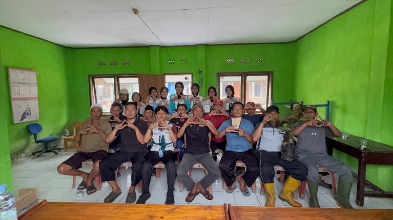 Dorong Pertanian Berkelanjutan, Mahasiswa P2MB UPI Sumedang Gelar Gerakan Tani Asri di Subang